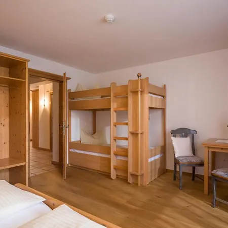 Fuchs Ferdinand Daire